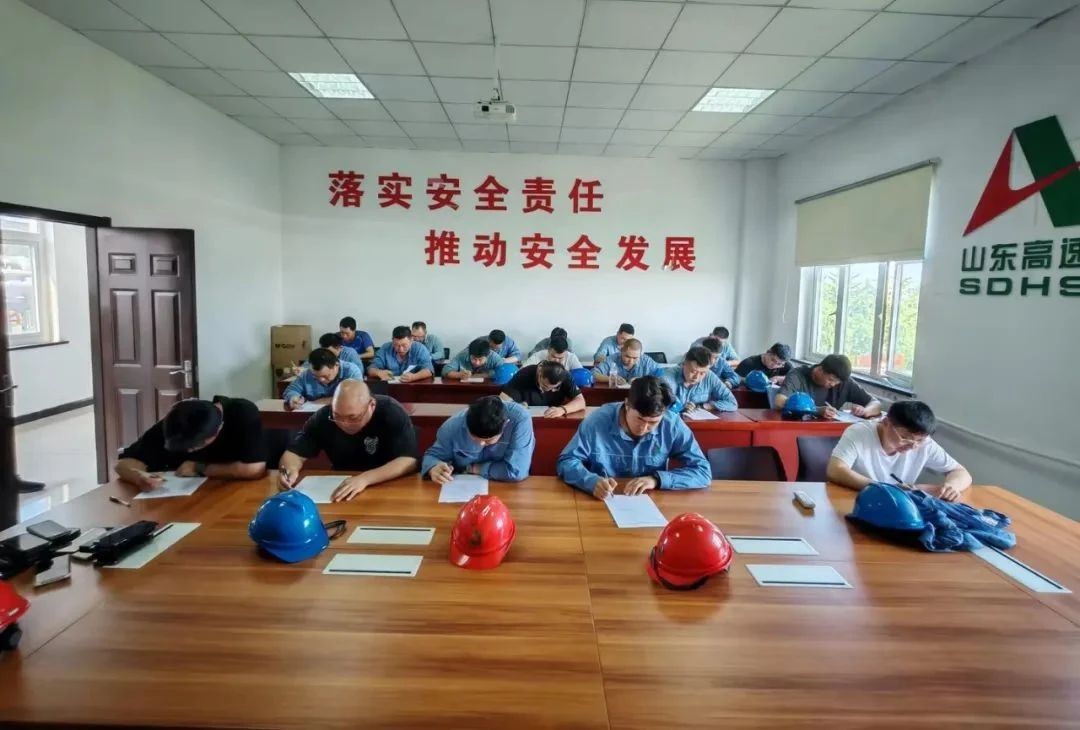 储运MK在线注册组织开展生产车间 “岗位大练兵、技能大比武”活动
